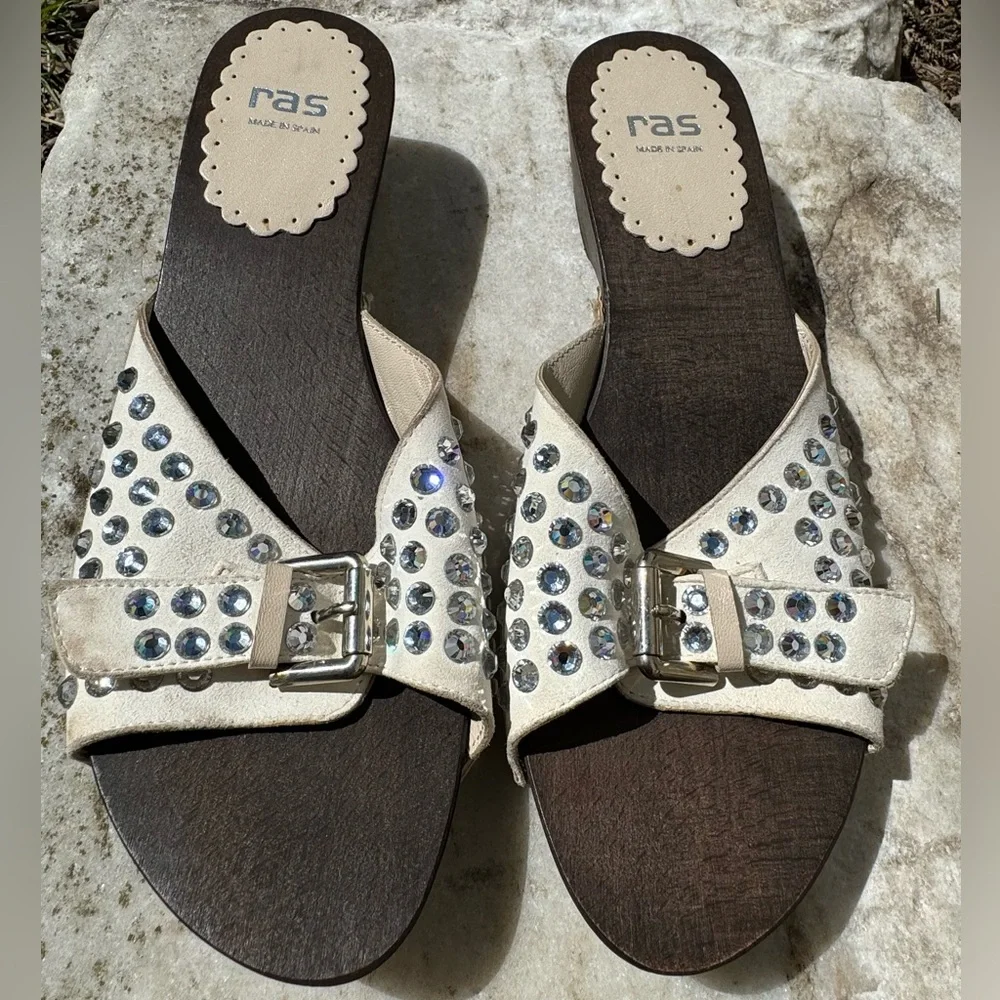 Ras- Made in Spain Crystal Slide Sandal Sz 40/ 10‎